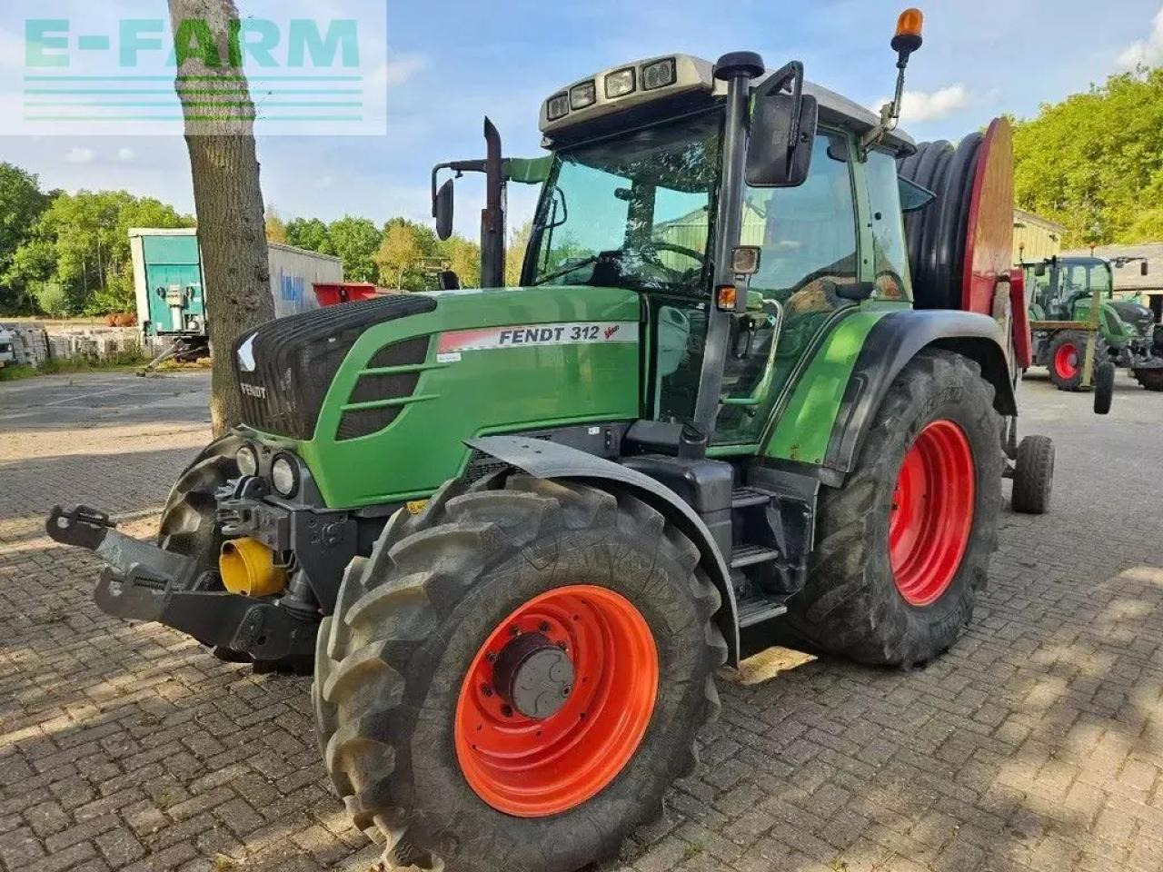 Fendt 312 vario ( 310 311 313 ) - Трактор: снимка 1 Fendt 312 vario ( 310 311 313 ) - Трактор: снимка 1