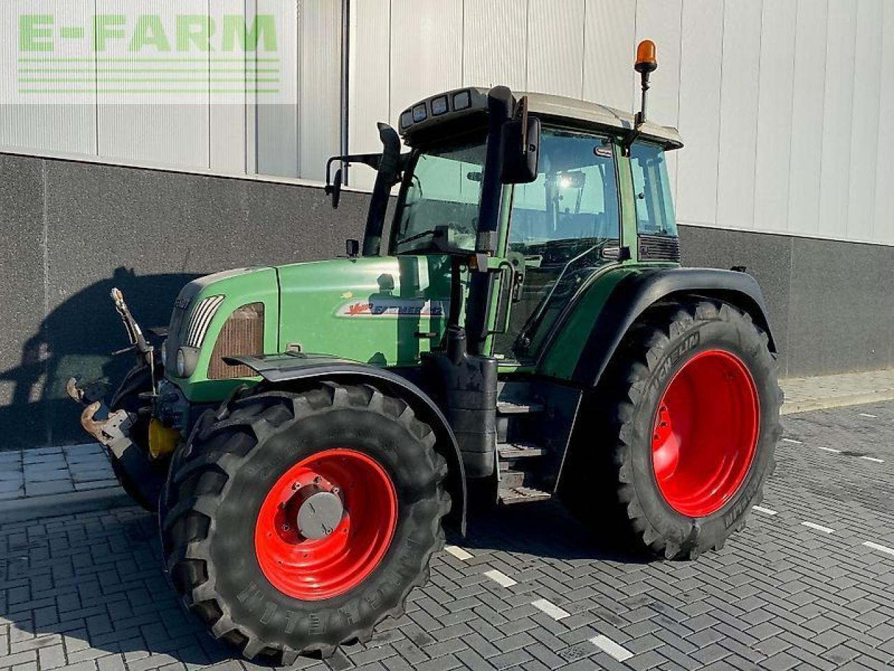 Fendt 412 vario farmer - Трактор: снимка 1 Fendt 412 vario farmer - Трактор: снимка 1