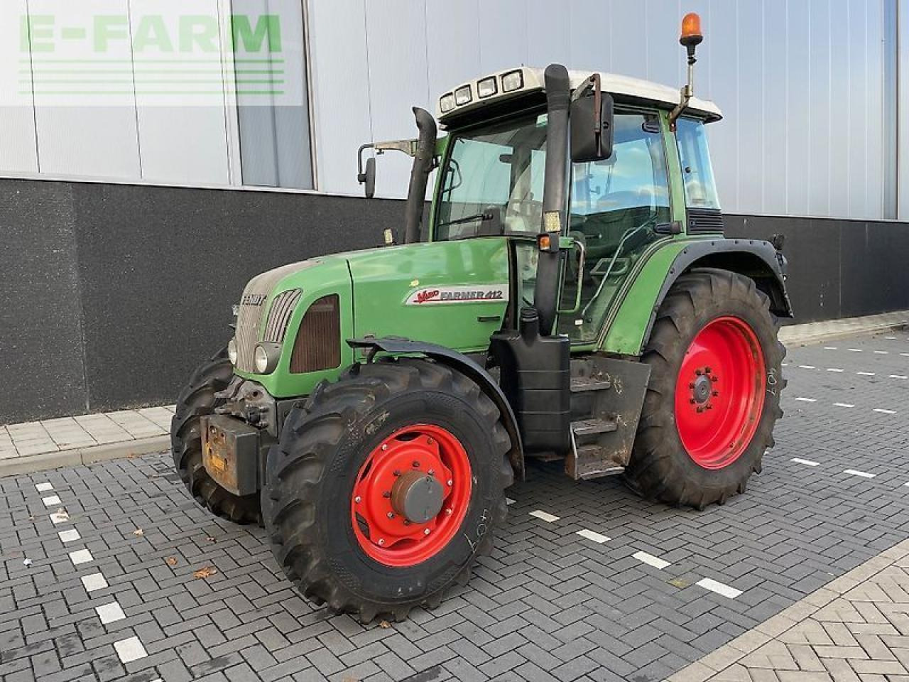 Fendt 412 vario farmer - Трактор: снимка 1 Fendt 412 vario farmer - Трактор: снимка 1