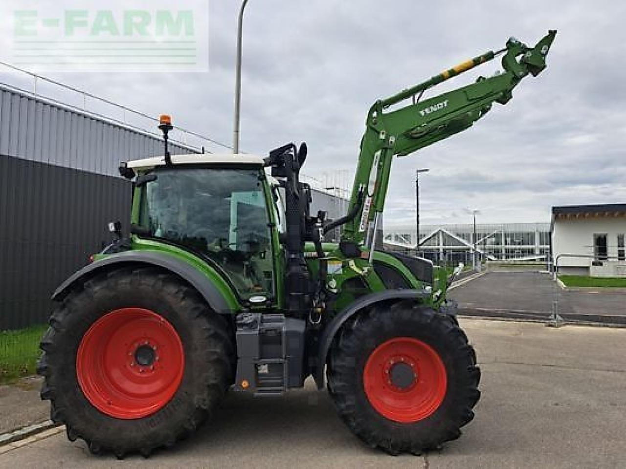 Fendt 514 profi plus - Трактор: снимка 4 Fendt 514 profi plus - Трактор: снимка 4