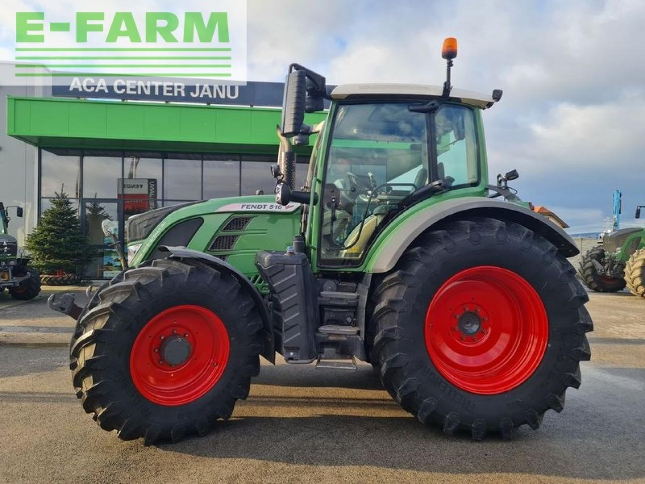 Fendt 516 vario - Трактор: снимка 2 Fendt 516 vario - Трактор: снимка 2