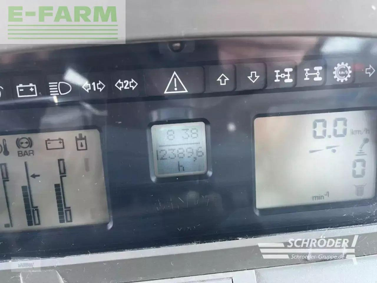 Трактор Fendt 714 vario: снимка 6 Трактор Fendt 714 vario: снимка 6