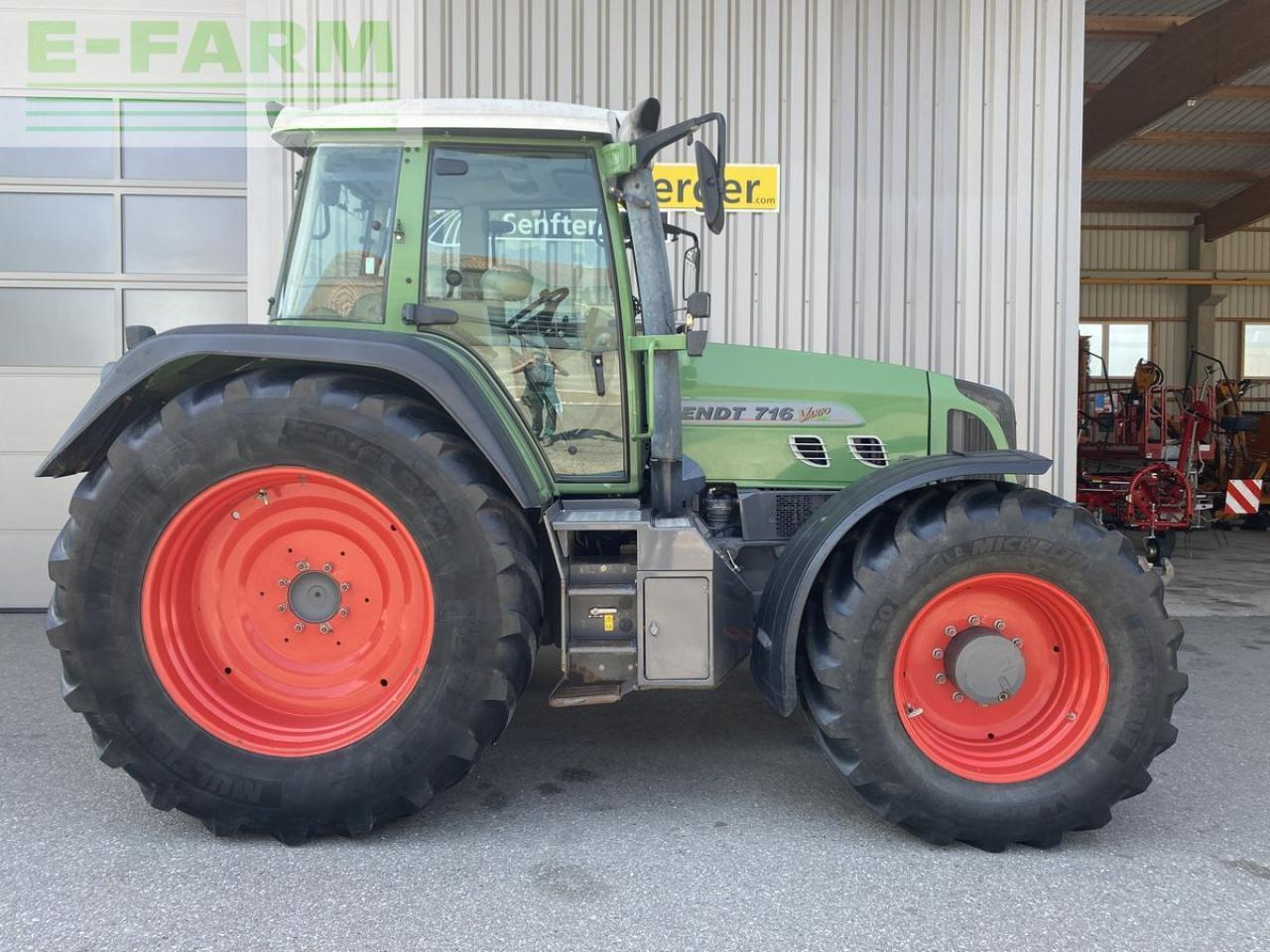Fendt 714 vario - Трактор: снимка 3 Fendt 714 vario - Трактор: снимка 3