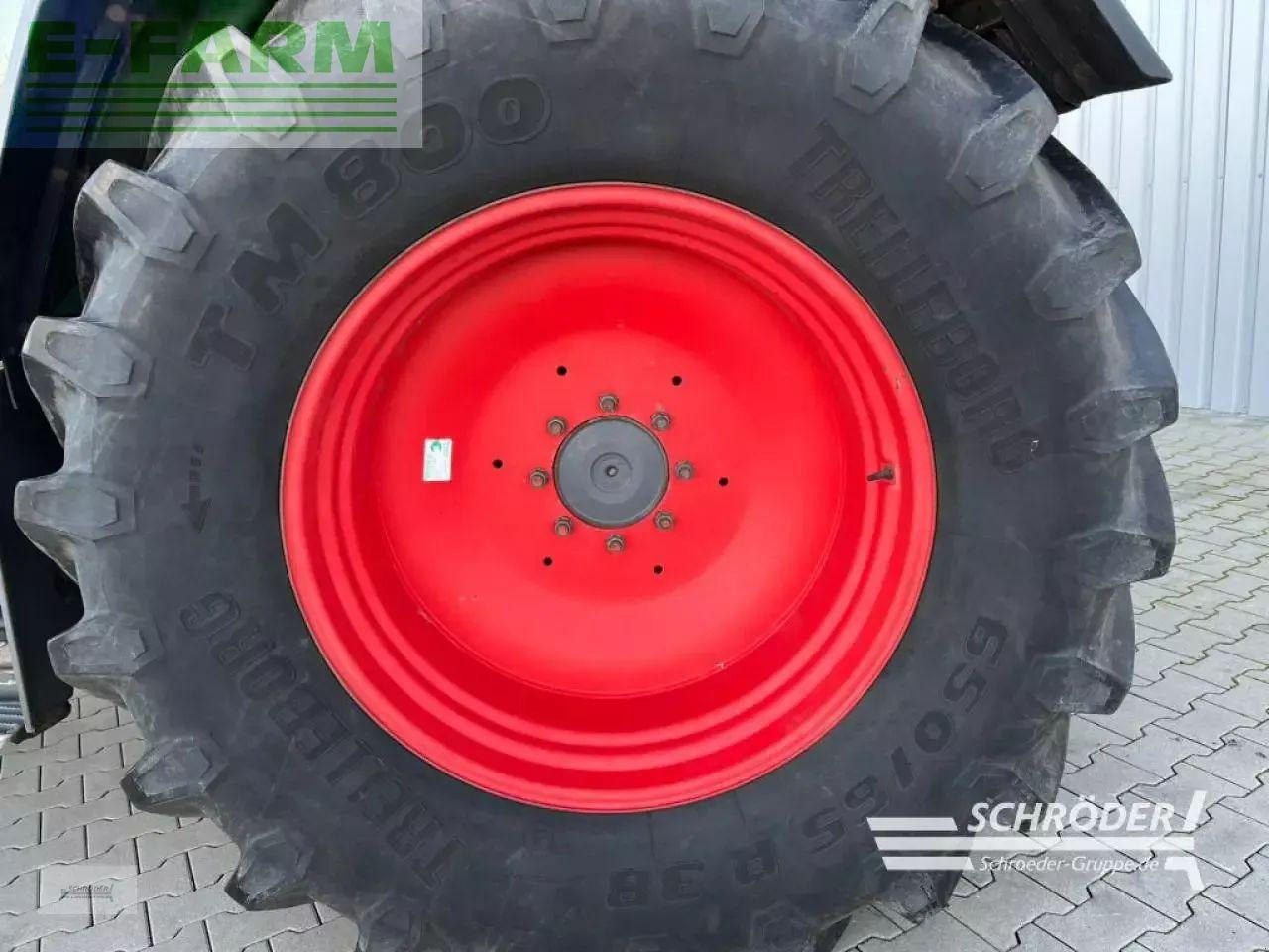 Трактор Fendt 714 vario: снимка 8 Трактор Fendt 714 vario: снимка 8