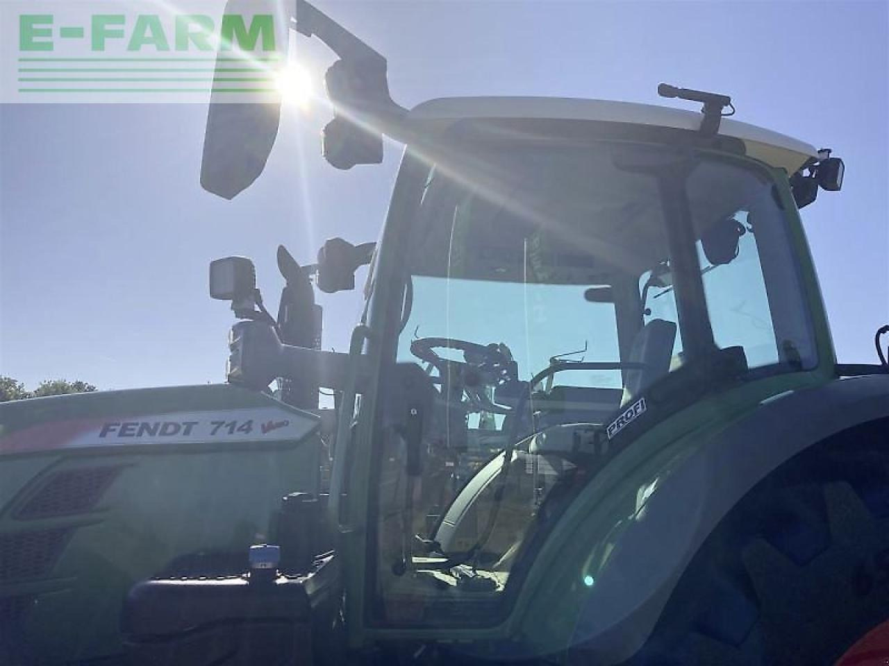 Fendt 714 vario s4 profi Profi - Трактор: снимка 4 Fendt 714 vario s4 profi Profi - Трактор: снимка 4