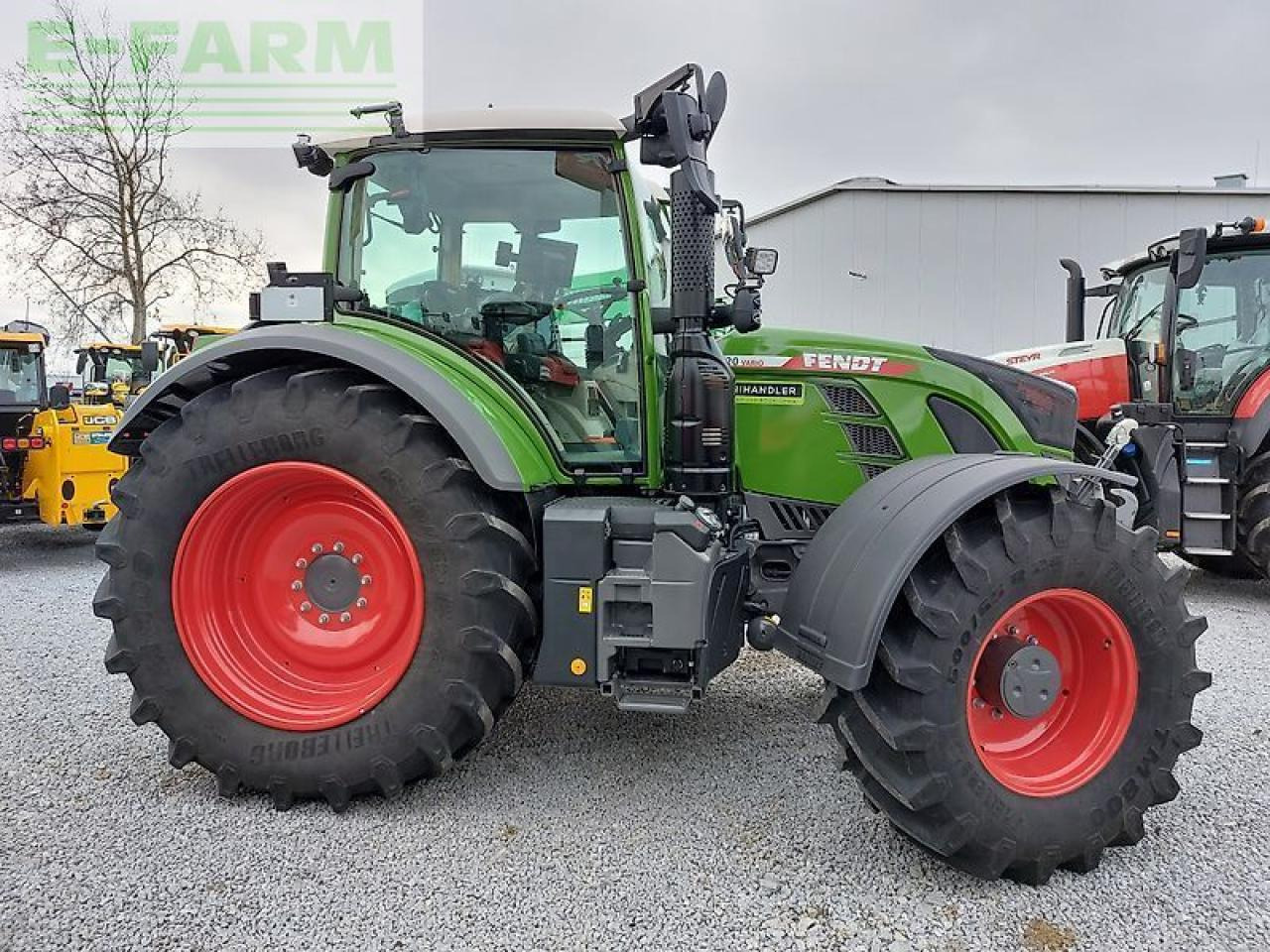 Fendt 720 power plus - Трактор: снимка 2 Fendt 720 power plus - Трактор: снимка 2