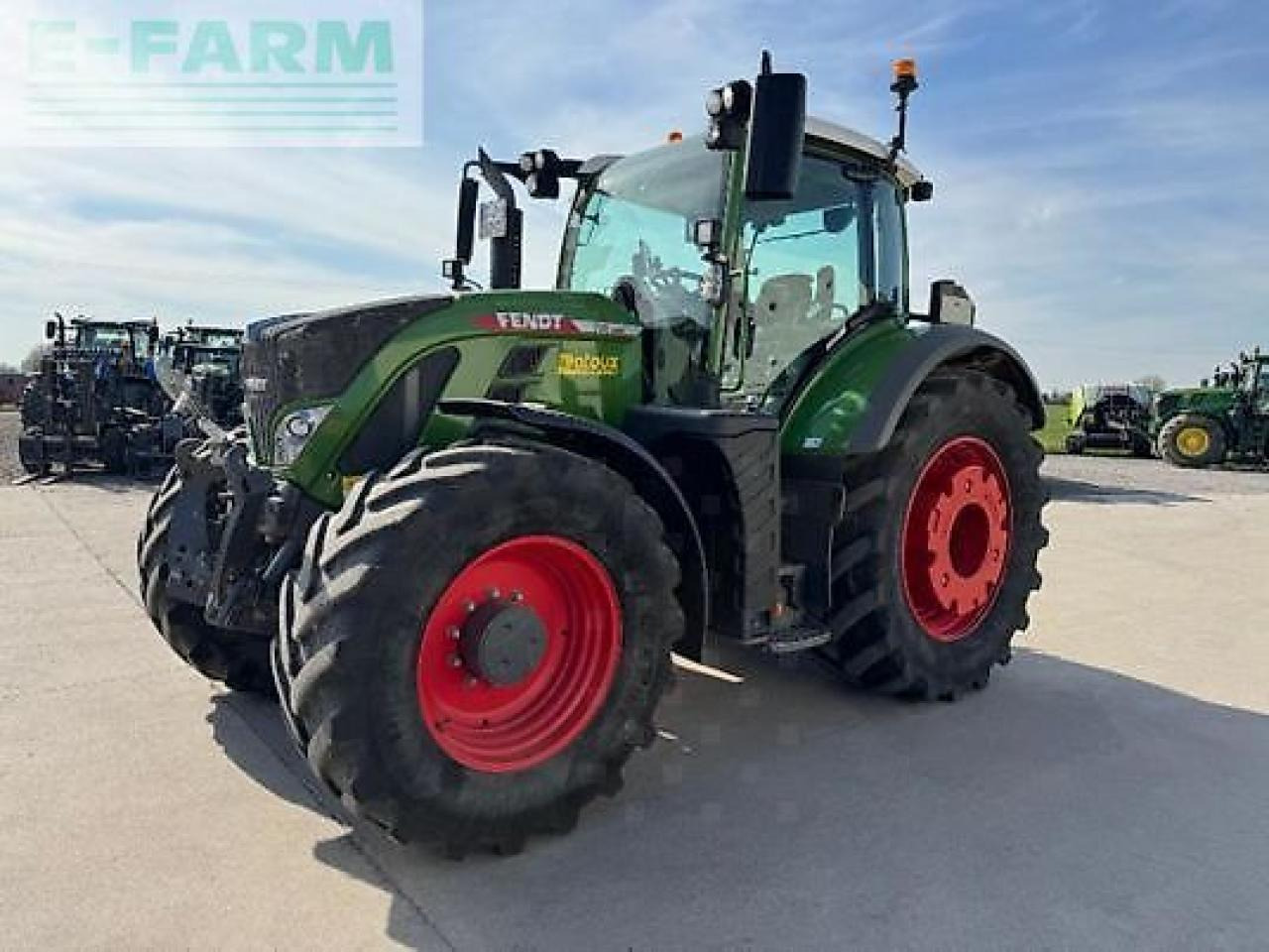 Fendt 720 profi plus - Трактор: снимка 1 Fendt 720 profi plus - Трактор: снимка 1