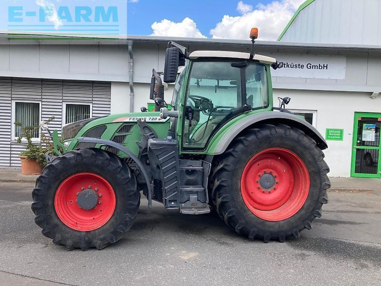 Fendt 720 scr - Трактор: снимка 3 Fendt 720 scr - Трактор: снимка 3