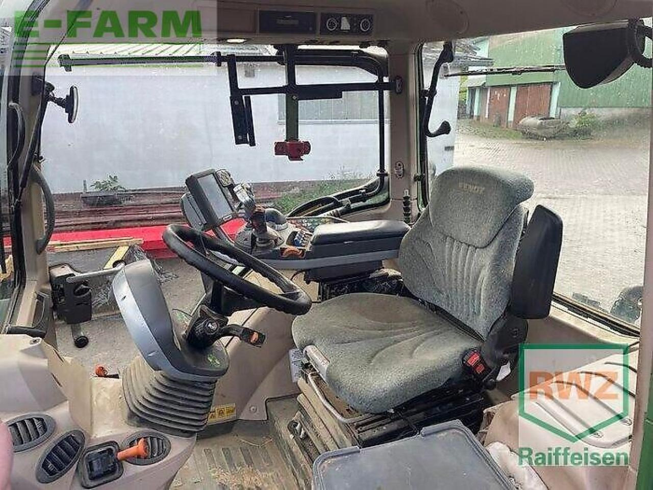 Fendt 720 scr profi - Трактор: снимка 4 Fendt 720 scr profi - Трактор: снимка 4