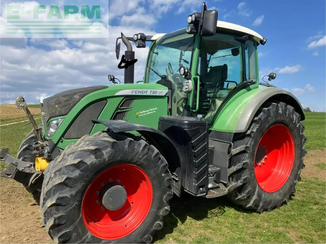 Fendt 720 scr profi plus (724) - Трактор: снимка 1 Fendt 720 scr profi plus (724) - Трактор: снимка 1