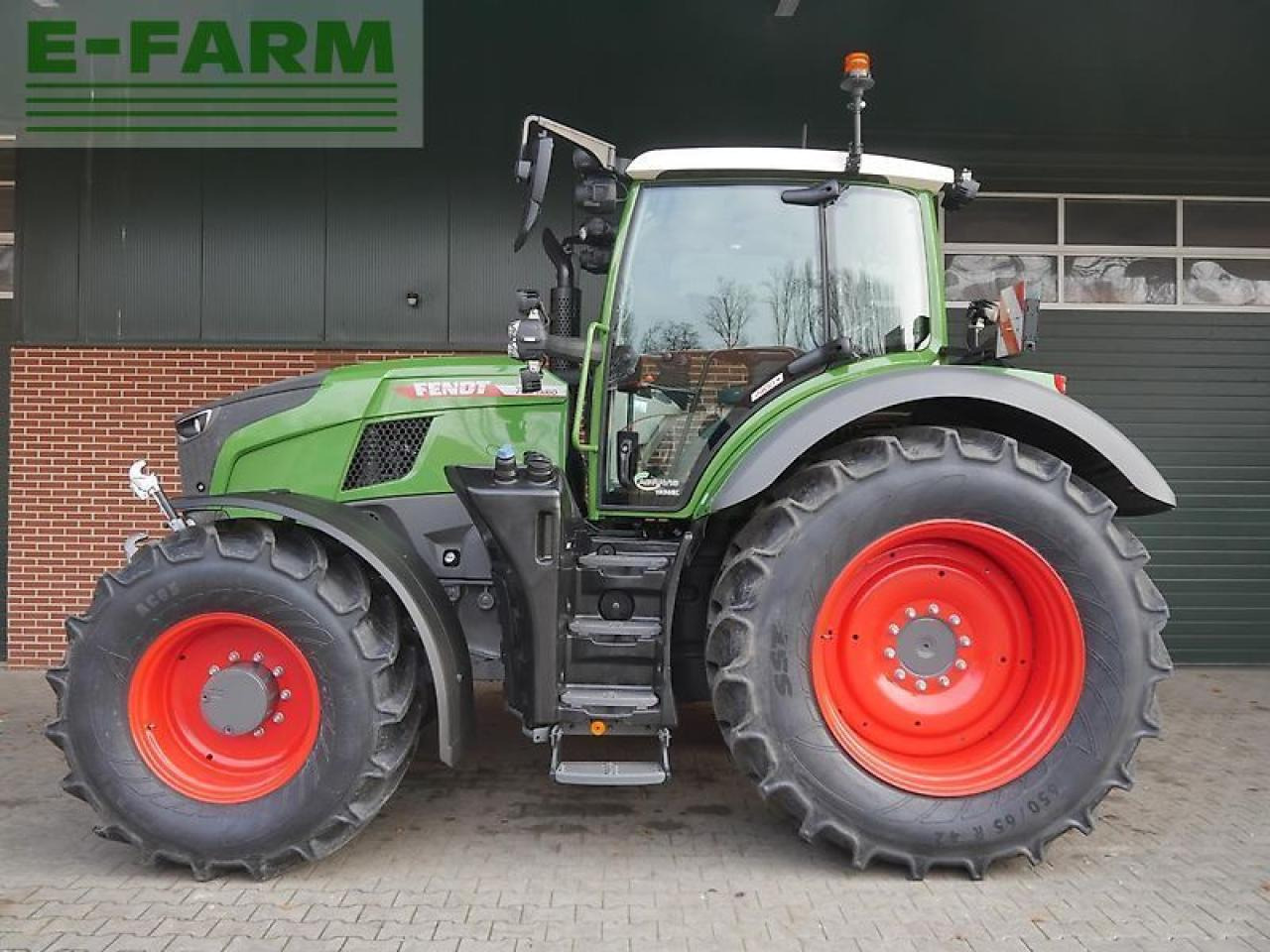 Fendt 720 vario gen 7 profi plus setting2 rtk 726 728 profi+ ProfiPlus - Трактор: снимка 5 Fendt 720 vario gen 7 profi plus setting2 rtk 726 728 profi+ ProfiPlus - Трактор: снимка 5
