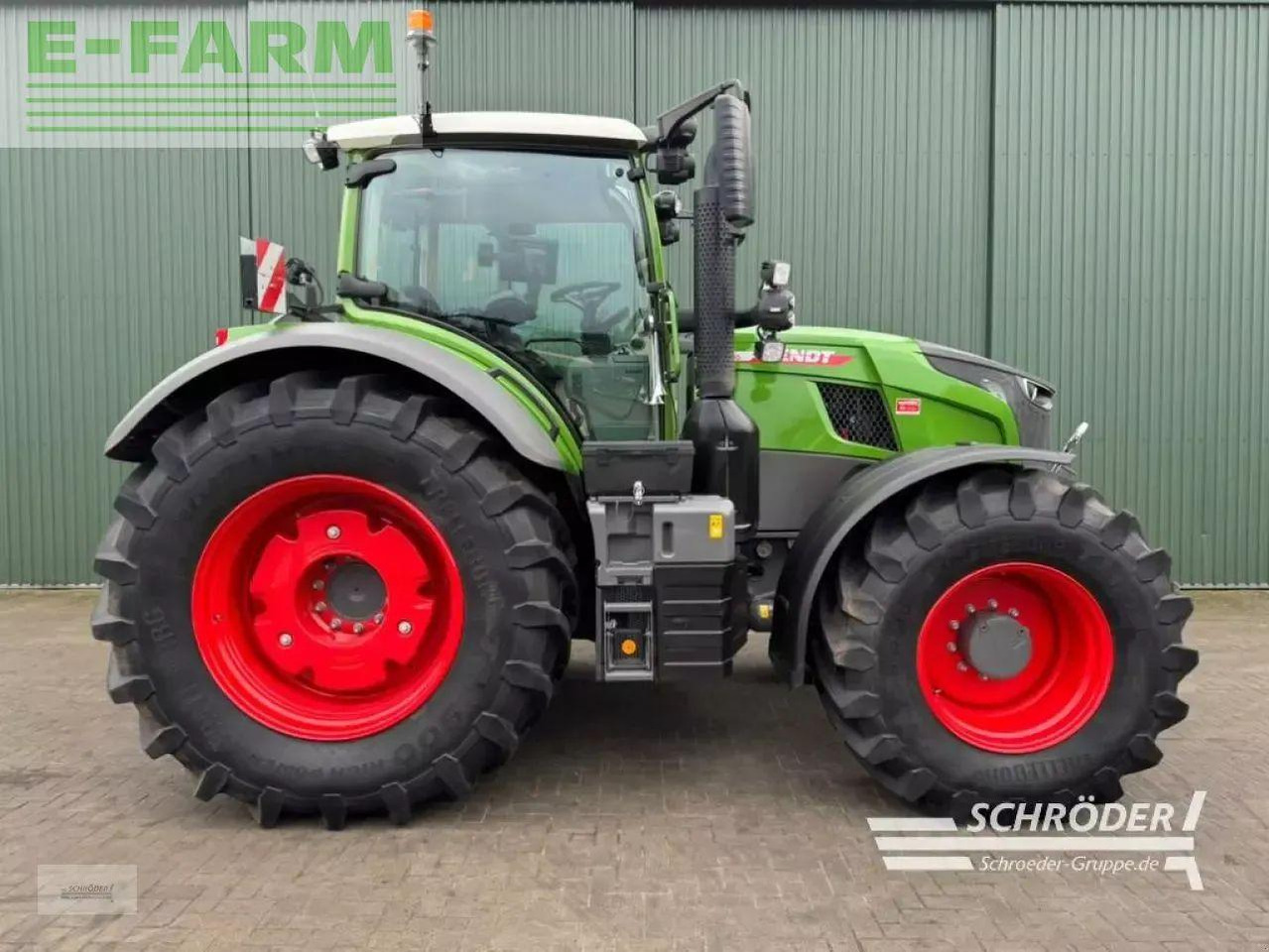 Fendt 720 vario gen7 power plus - Трактор: снимка 4 Fendt 720 vario gen7 power plus - Трактор: снимка 4