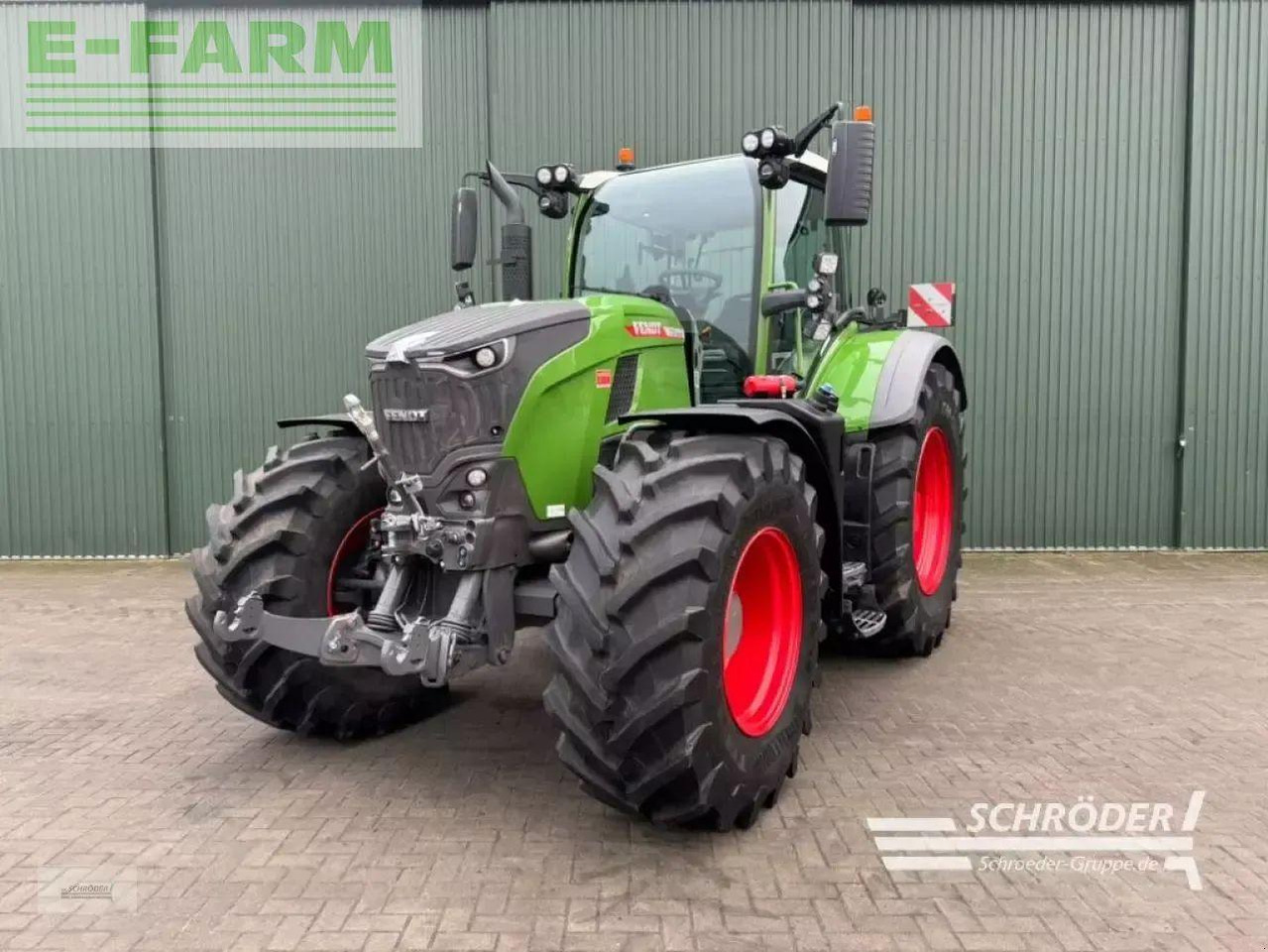 Fendt 720 vario gen7 power plus - Трактор: снимка 2 Fendt 720 vario gen7 power plus - Трактор: снимка 2
