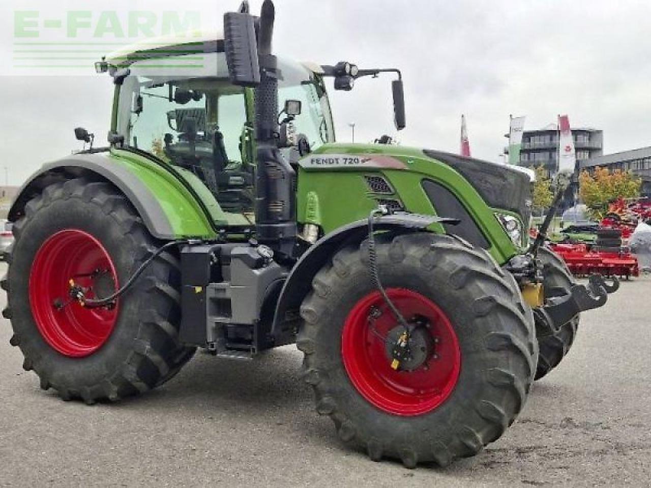 Fendt 720 vario s4 profi plus - Трактор: снимка 2 Fendt 720 vario s4 profi plus - Трактор: снимка 2