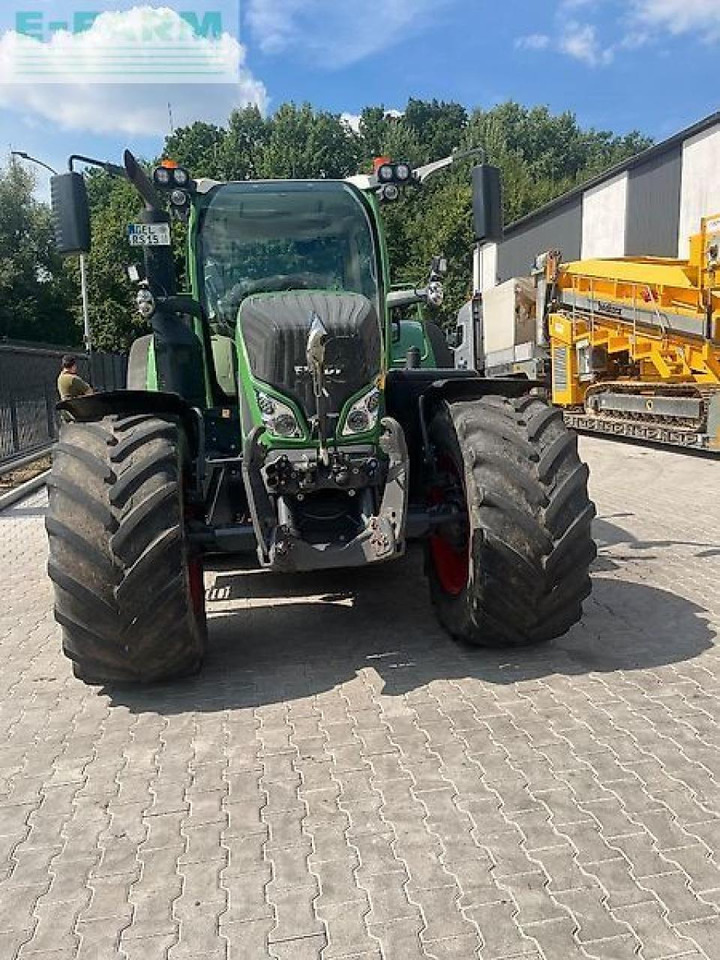 Fendt 722 s4 profiplus - Трактор: снимка 2 Fendt 722 s4 profiplus - Трактор: снимка 2