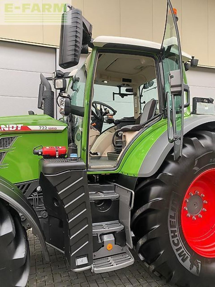 Fendt 722 vario gen.6 profi+ setting2 profiplus nur 1.245 h (724 kein 720 718) - Трактор: снимка 3 Fendt 722 vario gen.6 profi+ setting2 profiplus nur 1.245 h (724 kein 720 718) - Трактор: снимка 3