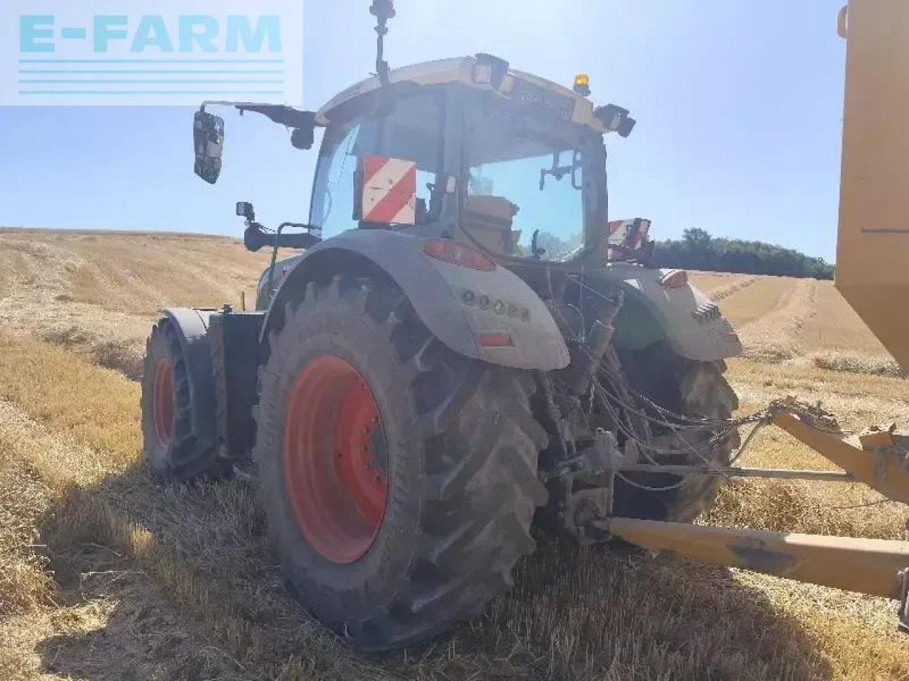 Fendt 724 - Трактор: снимка 3 Fendt 724 - Трактор: снимка 3