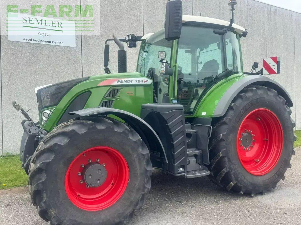 Fendt 724 - Трактор: снимка 1 Fendt 724 - Трактор: снимка 1