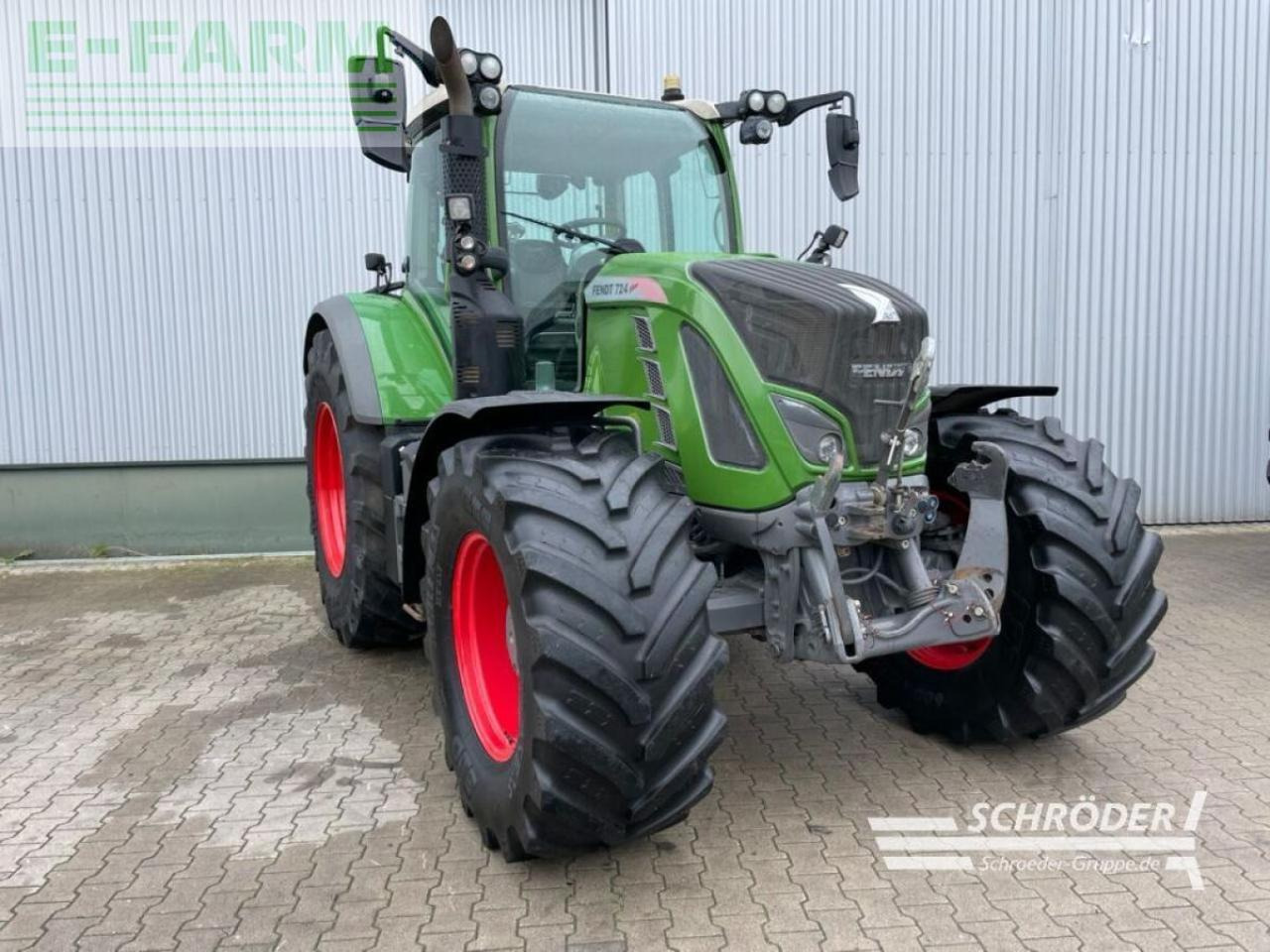 Fendt 724 s4 power plus rtk - Трактор: снимка 1 Fendt 724 s4 power plus rtk - Трактор: снимка 1