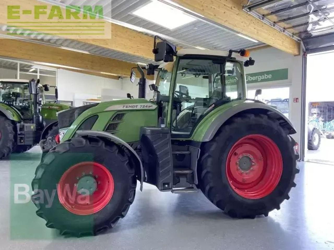 Fendt 724 s4 profi plus - Трактор: снимка 5 Fendt 724 s4 profi plus - Трактор: снимка 5