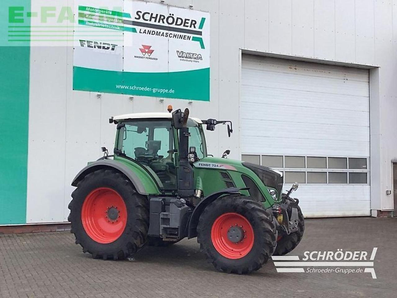 Fendt 724 s4 profi plus - Трактор: снимка 2 Fendt 724 s4 profi plus - Трактор: снимка 2