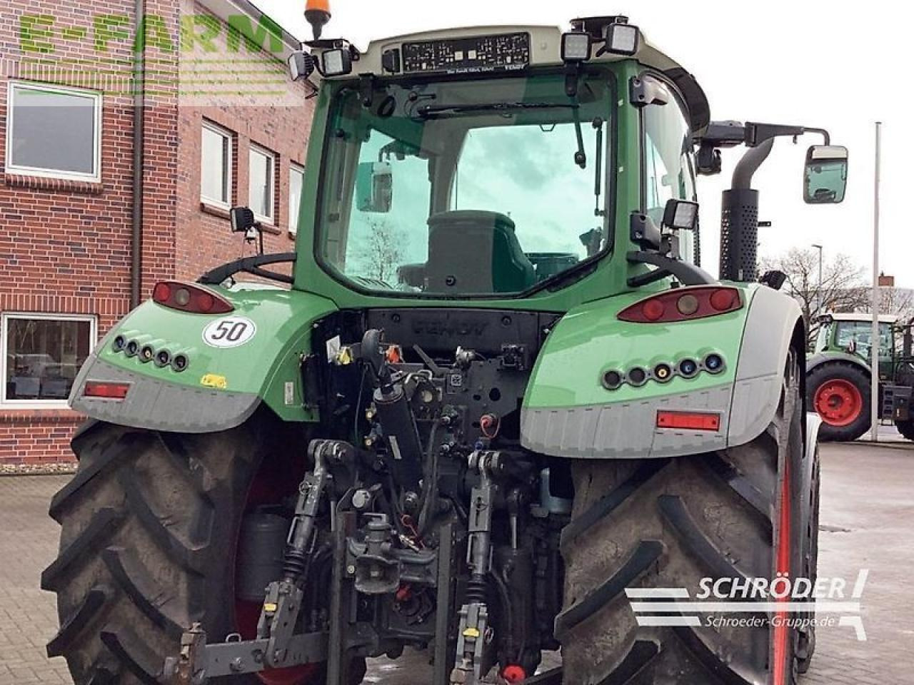 Fendt 724 s4 profi plus - Трактор: снимка 3 Fendt 724 s4 profi plus - Трактор: снимка 3