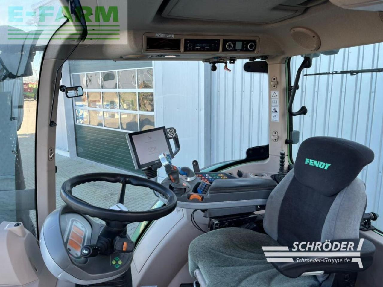 Fendt 724 s4 profi plus | rtk - Трактор: снимка 5 Fendt 724 s4 profi plus | rtk - Трактор: снимка 5