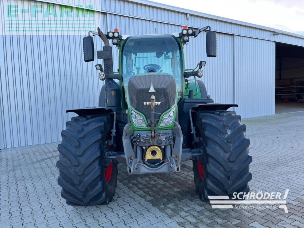 Fendt 724 s4 profi plus | rtk - Трактор: снимка 2 Fendt 724 s4 profi plus | rtk - Трактор: снимка 2
