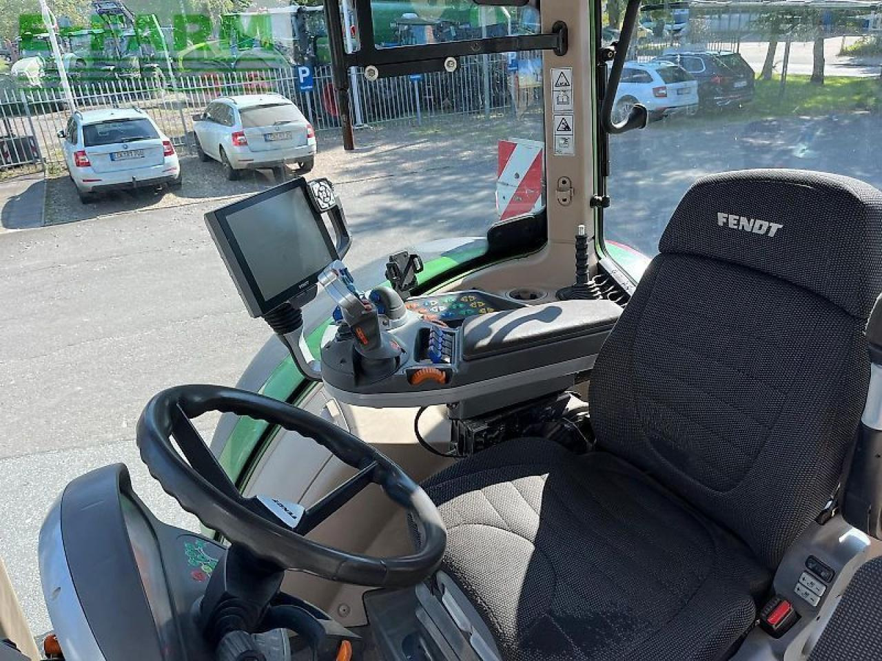 Fendt 724 s4 profiplus - Трактор: снимка 5 Fendt 724 s4 profiplus - Трактор: снимка 5