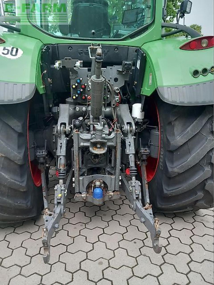 Fendt 724 s4 profiplus - Трактор: снимка 4 Fendt 724 s4 profiplus - Трактор: снимка 4
