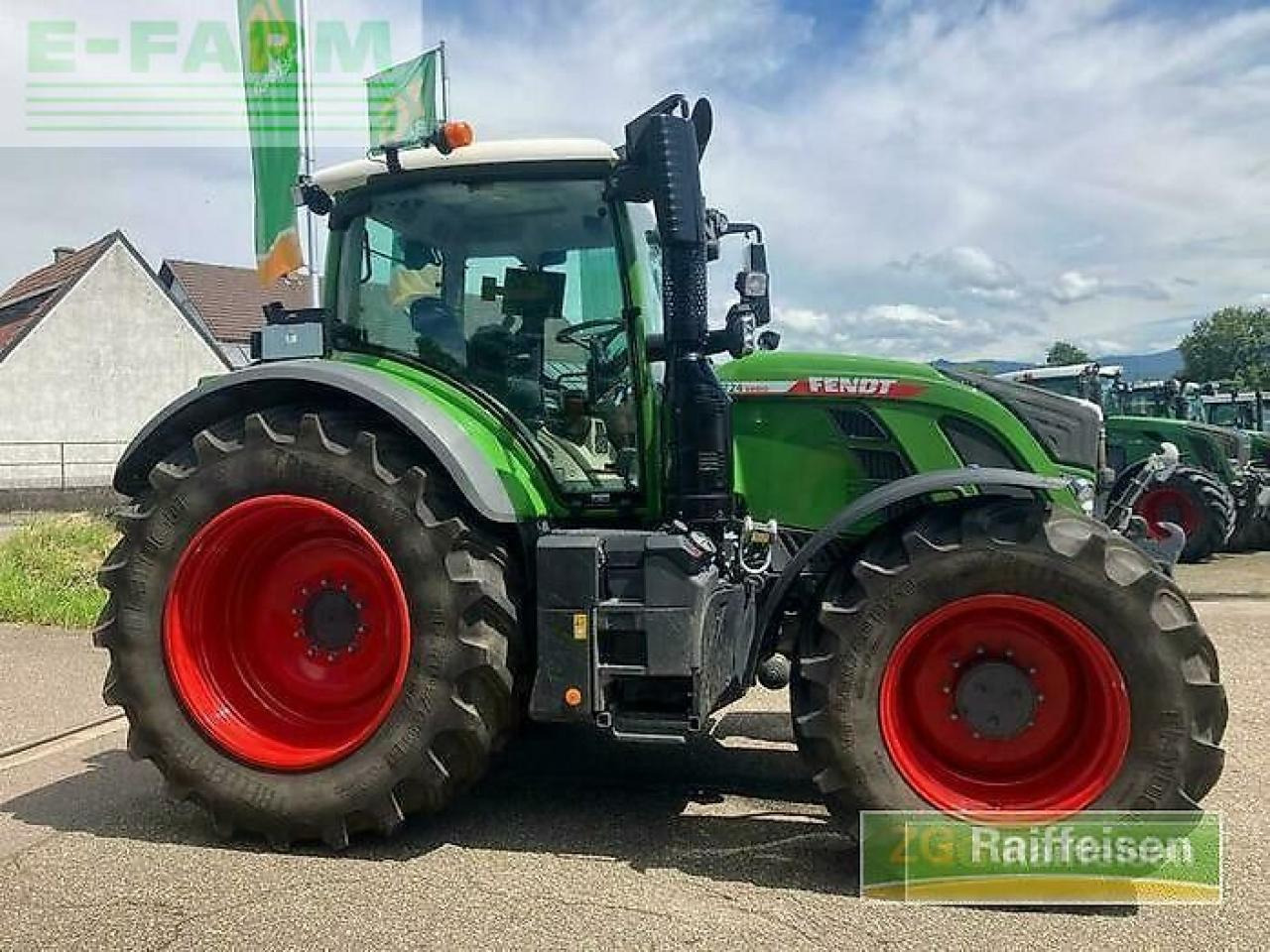 Fendt 724 vario - Трактор: снимка 5 Fendt 724 vario - Трактор: снимка 5