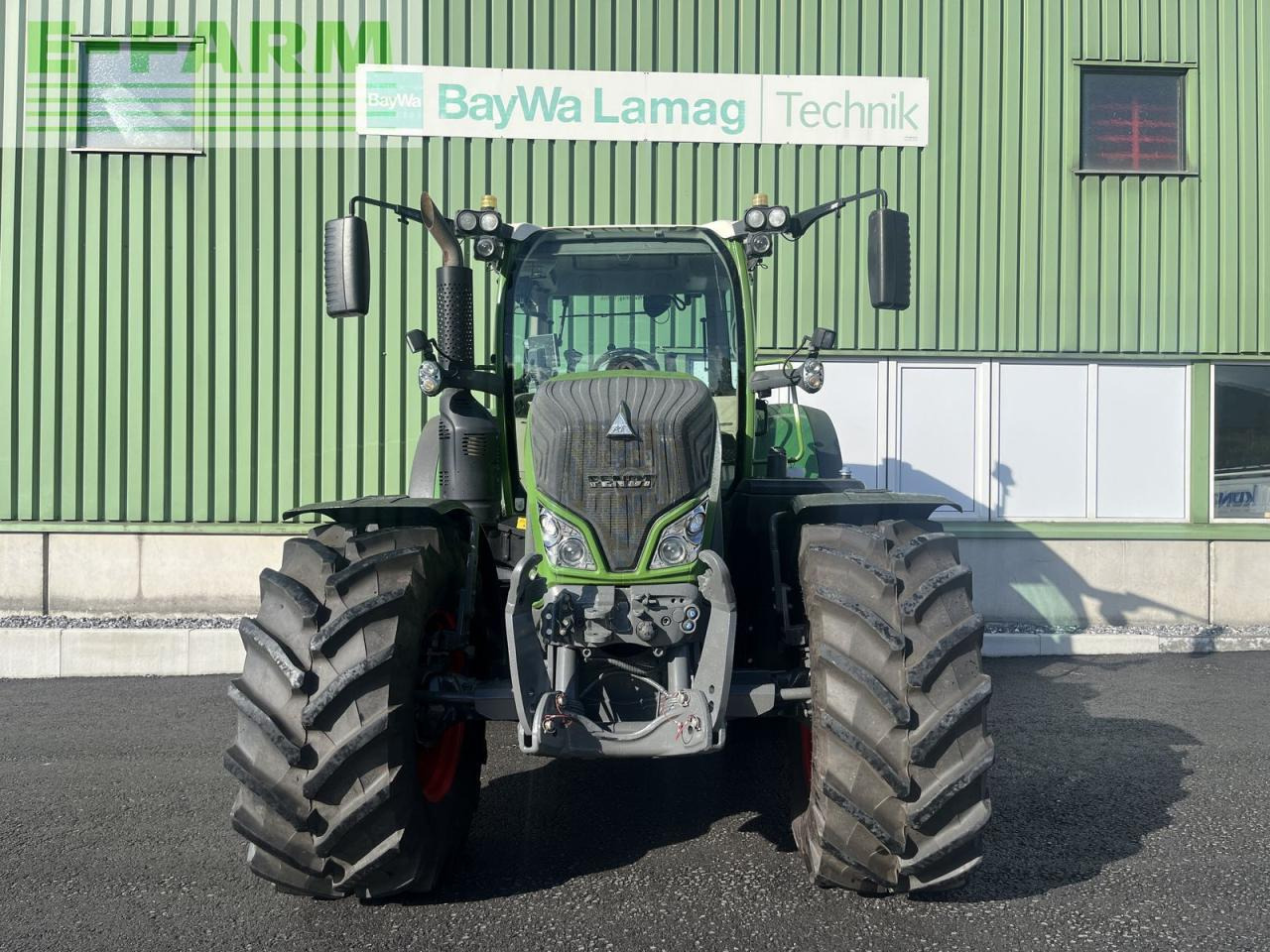 Fendt 724 vario - Трактор: снимка 4 Fendt 724 vario - Трактор: снимка 4