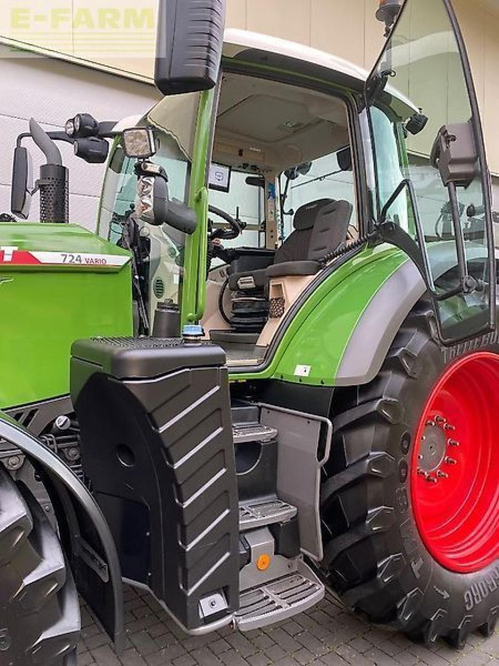 Fendt 724 vario gen.6 profi+ setting2 profiplus led 193 ltr. rtk (kein/no 722 720 718) ProfiPlus - Трактор: снимка 3 Fendt 724 vario gen.6 profi+ setting2 profiplus led 193 ltr. rtk (kein/no 722 720 718) ProfiPlus - Трактор: снимка 3