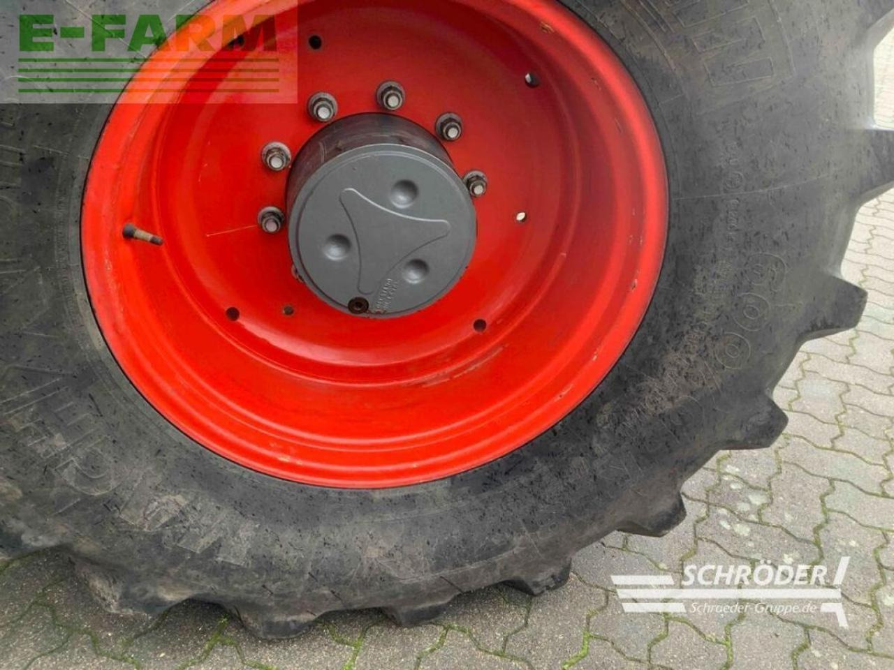 Fendt 724 vario gen6 profi plus - Трактор: снимка 3 Fendt 724 vario gen6 profi plus - Трактор: снимка 3