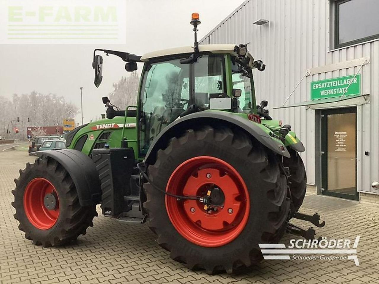 Fendt 724 vario gen6 profi plus ProfiPlus - Трактор: снимка 4 Fendt 724 vario gen6 profi plus ProfiPlus - Трактор: снимка 4