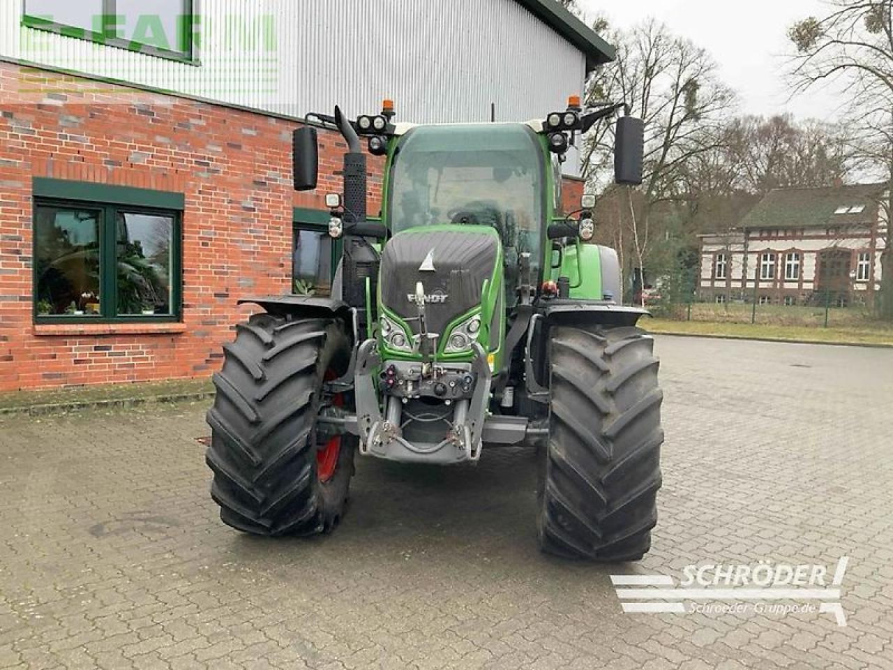 Fendt 724 vario gen6 profi plus ProfiPlus - Трактор: снимка 2 Fendt 724 vario gen6 profi plus ProfiPlus - Трактор: снимка 2
