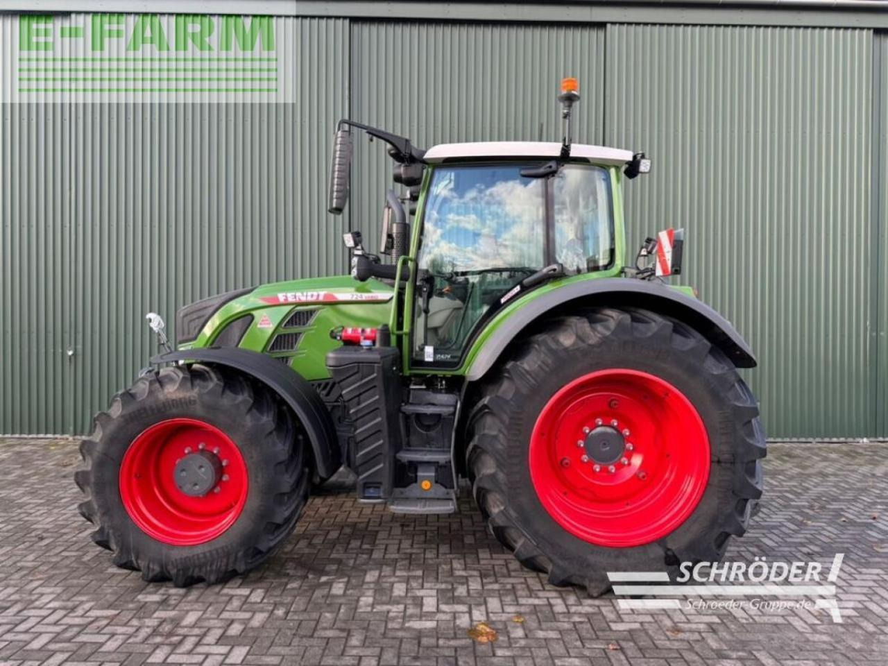 Fendt 724 vario gen6 profi plus ProfiPlus - Трактор: снимка 2 Fendt 724 vario gen6 profi plus ProfiPlus - Трактор: снимка 2