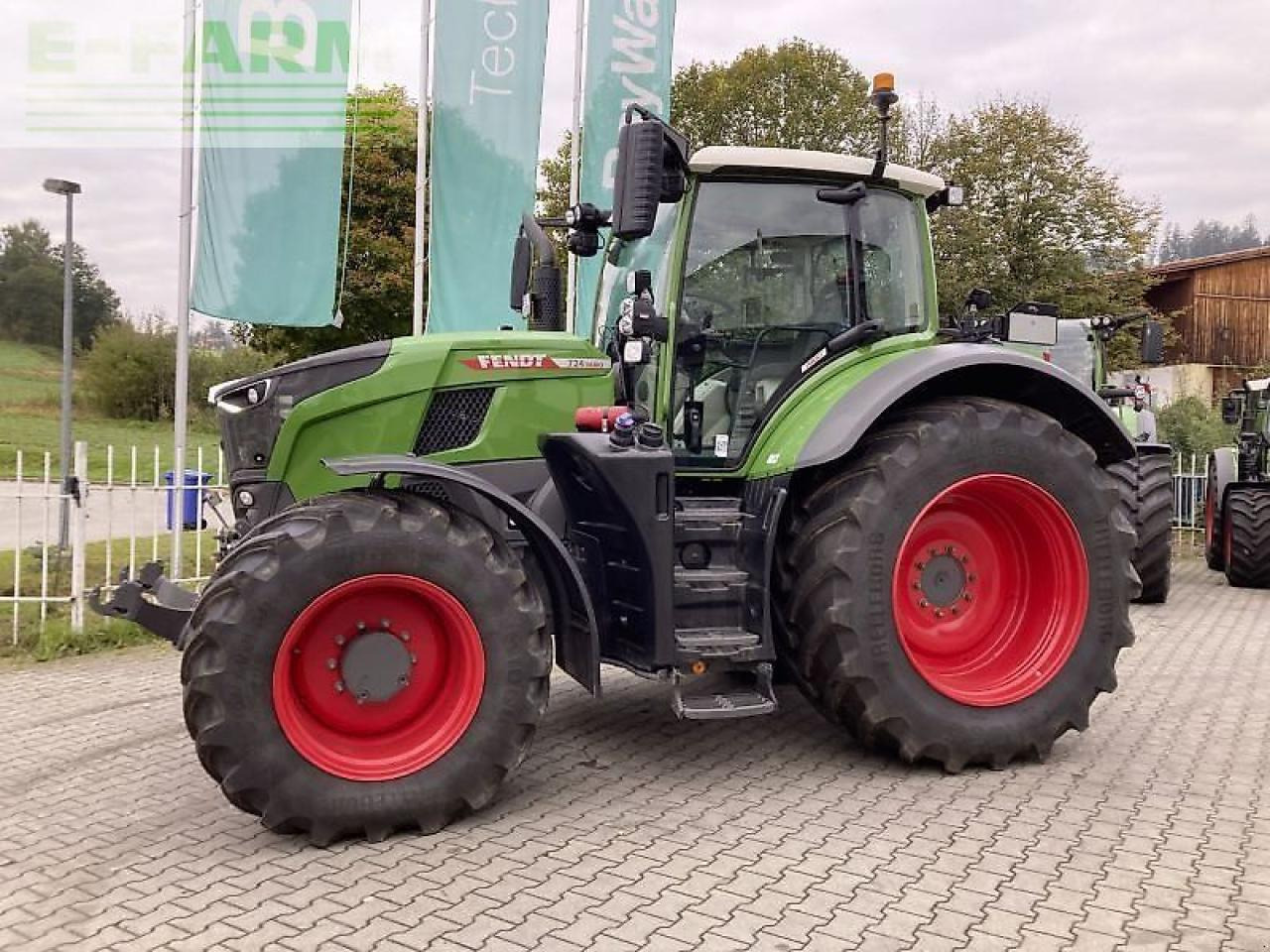 Fendt 724 vario gen7 profi Profi - Трактор: снимка 1 Fendt 724 vario gen7 profi Profi - Трактор: снимка 1