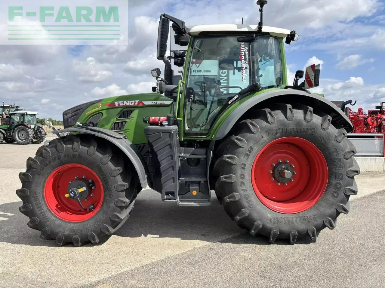 Fendt 724 vario profi+ ProfiPlus - Трактор: снимка 3 Fendt 724 vario profi+ ProfiPlus - Трактор: снимка 3