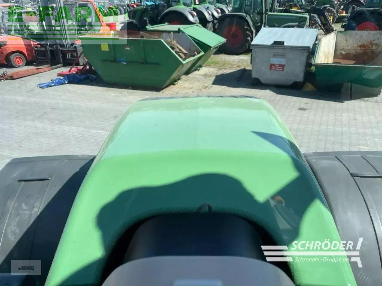 Трактор Fendt 724 vario s4 profi plus: снимка 17