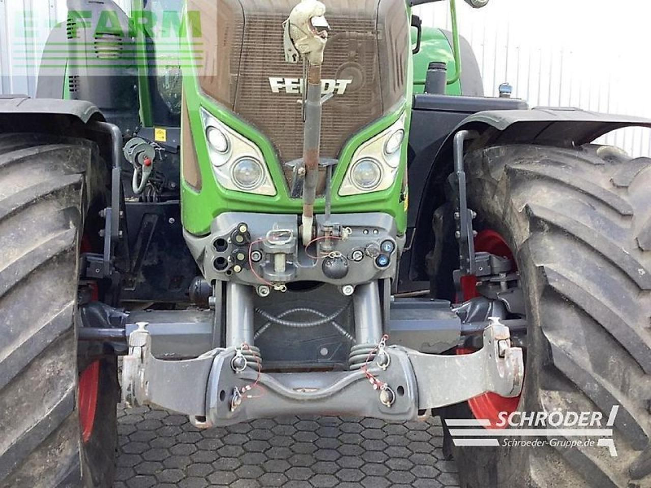 Fendt 724 vario s4 profi plus ProfiPlus - Трактор: снимка 2 Fendt 724 vario s4 profi plus ProfiPlus - Трактор: снимка 2