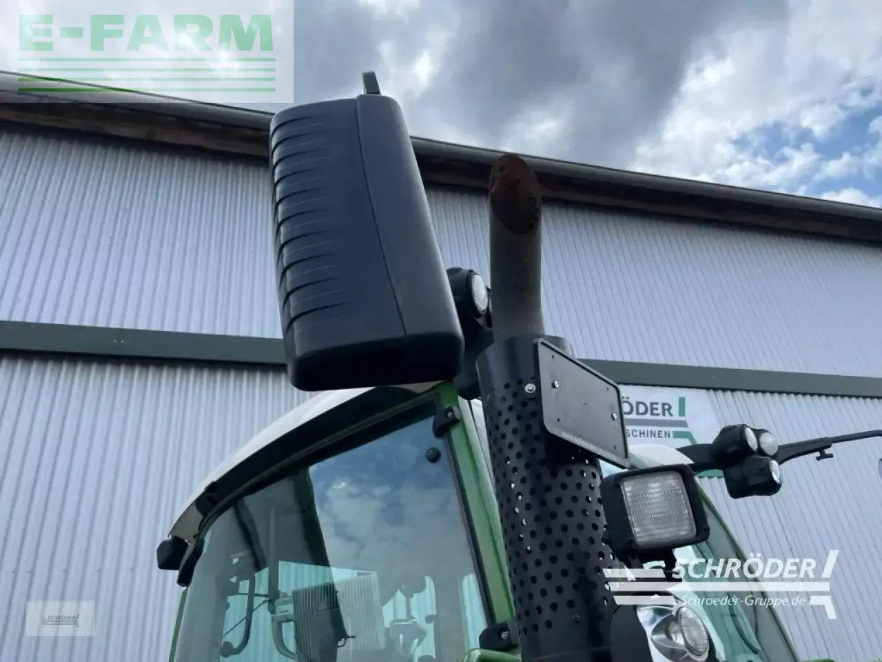 Трактор Fendt 724 vario s4 profi plus ProfiPlus: снимка 19
