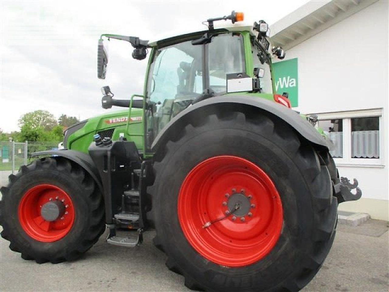 Fendt 728 vario gen7 profi plus ProfiPlus - Трактор: снимка 3 Fendt 728 vario gen7 profi plus ProfiPlus - Трактор: снимка 3