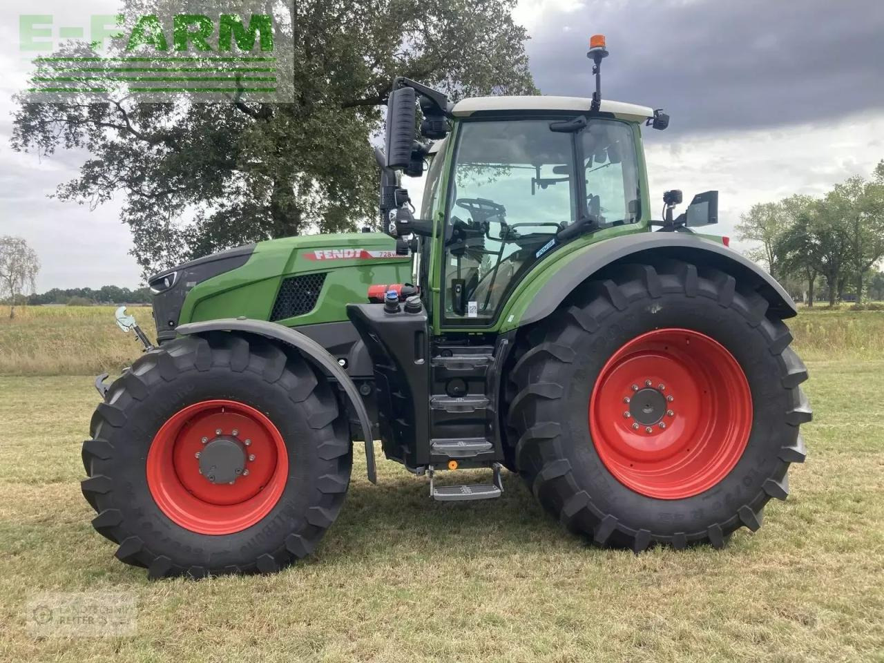 Fendt 728 vario power (gen 7) Power - Трактор: снимка 2 Fendt 728 vario power (gen 7) Power - Трактор: снимка 2