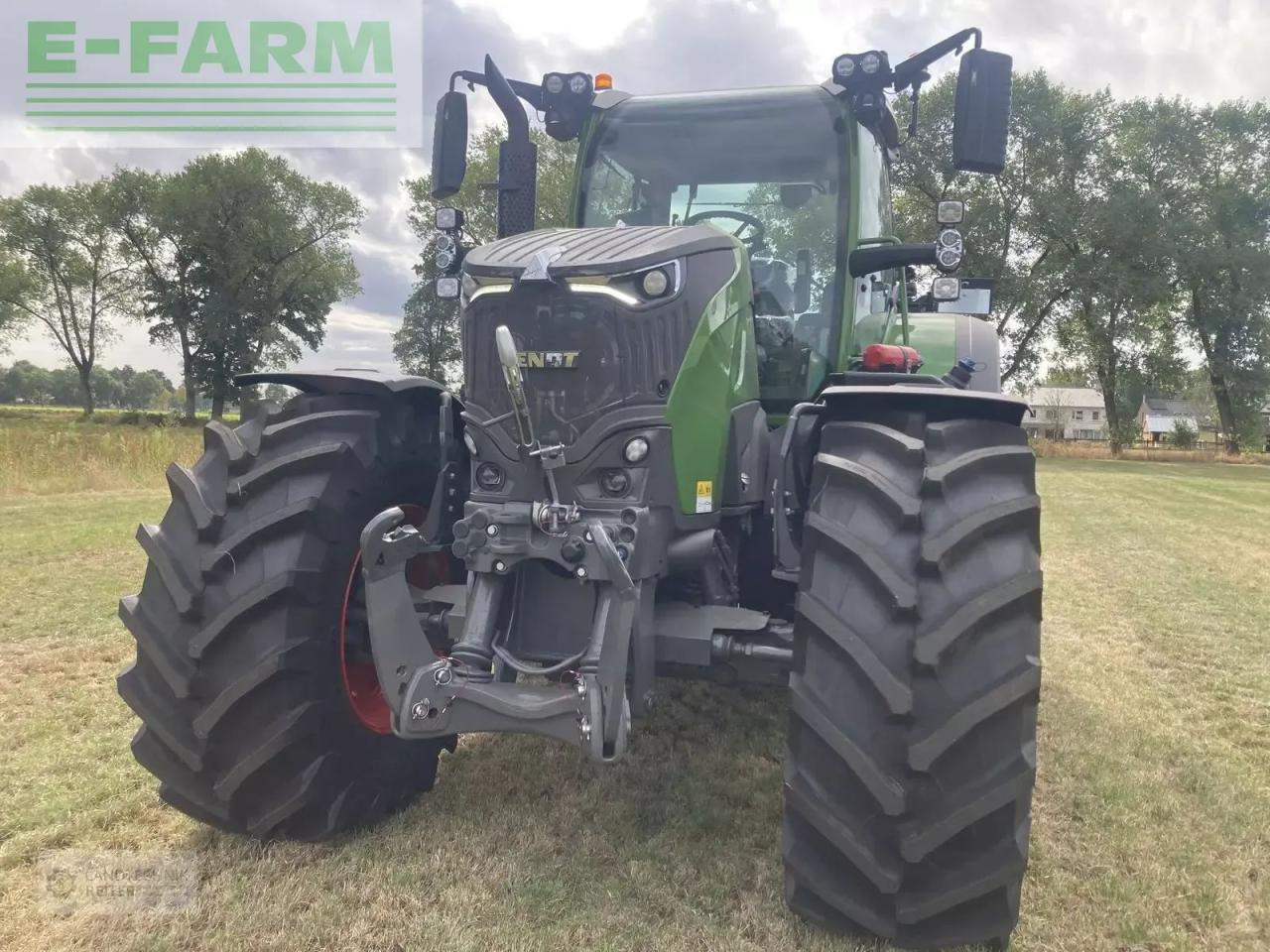 Fendt 728 vario power (gen 7) Power - Трактор: снимка 4 Fendt 728 vario power (gen 7) Power - Трактор: снимка 4