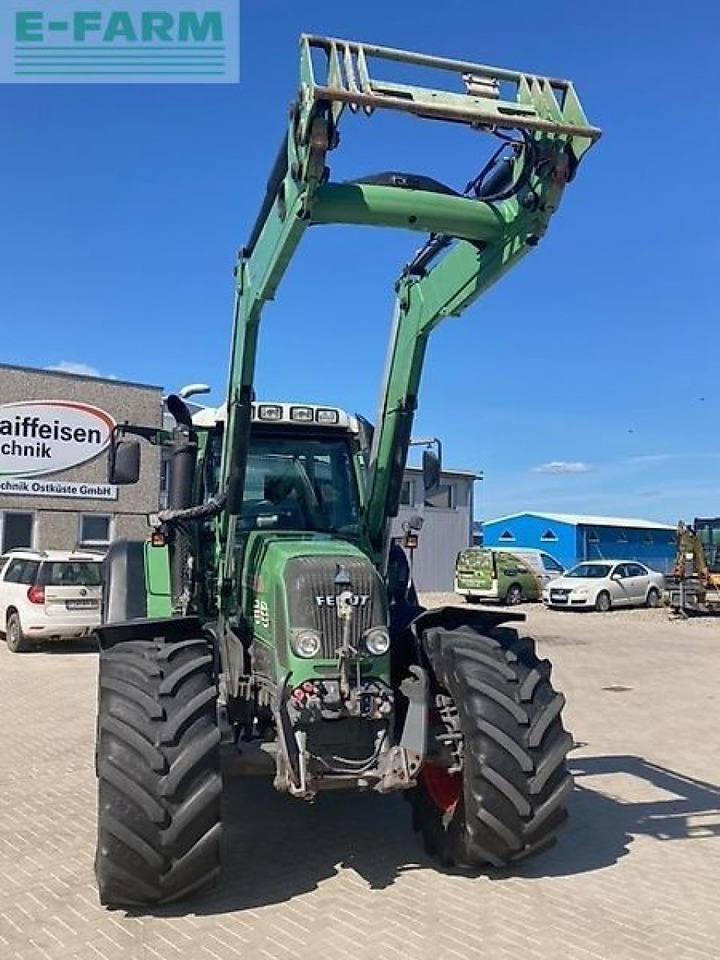 Fendt 820 com3 - Трактор: снимка 2 Fendt 820 com3 - Трактор: снимка 2