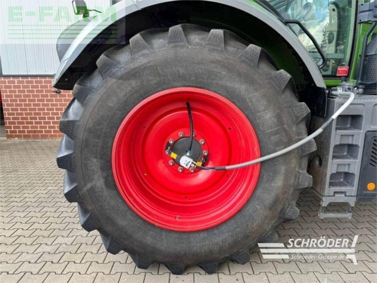 Трактор Fendt 824 vario s4 profi plus ProfiPlus: снимка 14