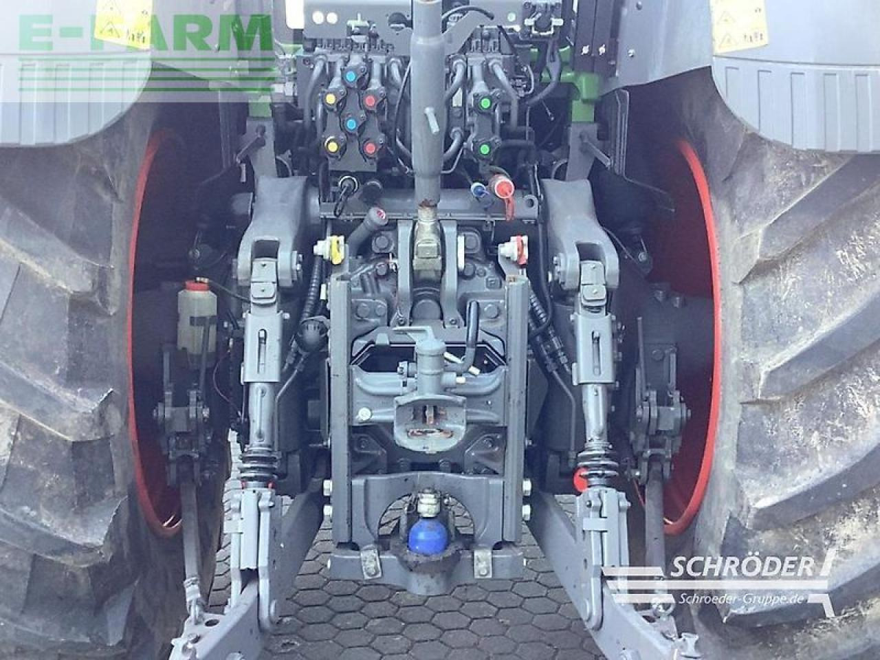 Трактор Fendt 824 vario s4 profi plus ProfiPlus: снимка 6