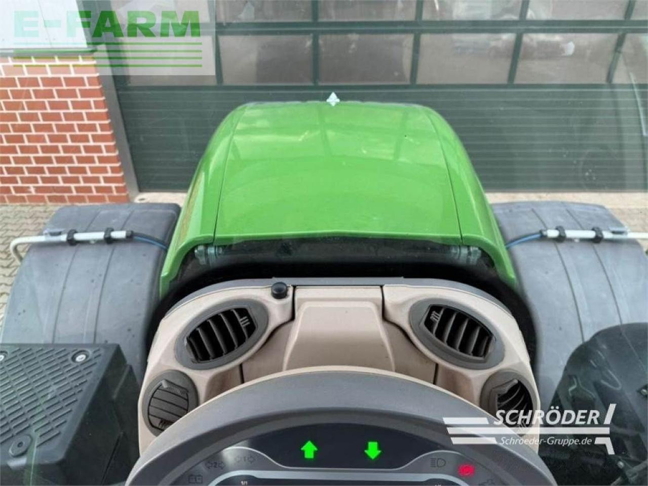 Трактор Fendt 824 vario s4 profi plus ProfiPlus: снимка 22