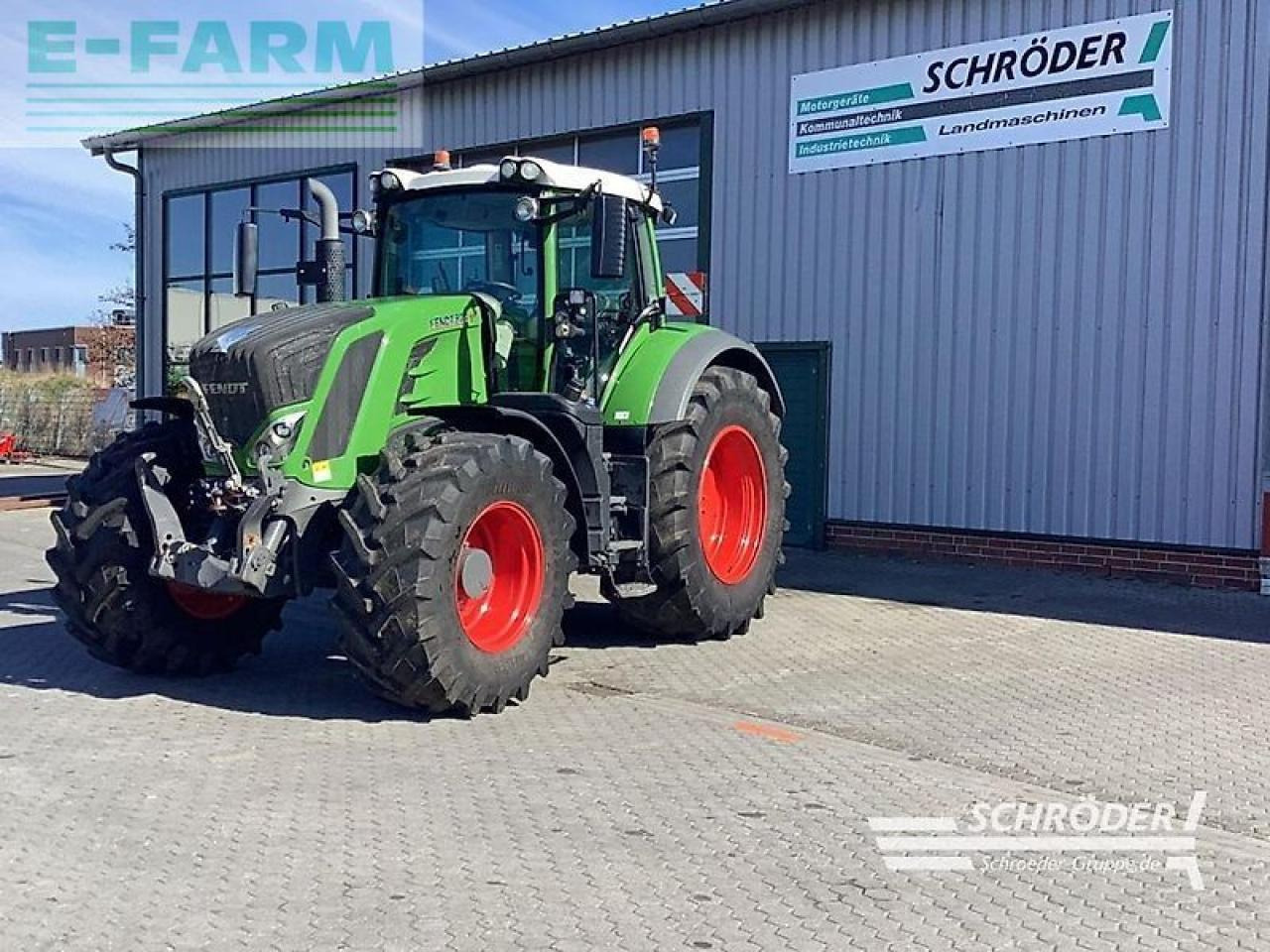 Fendt 824 vario s4 profi plus ProfiPlus - Трактор: снимка 1 Fendt 824 vario s4 profi plus ProfiPlus - Трактор: снимка 1